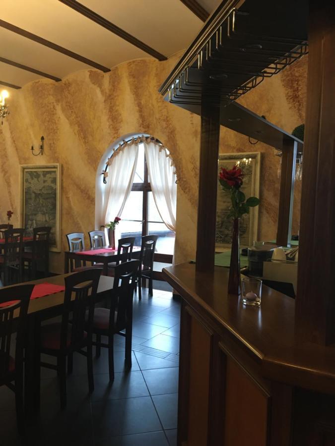 Velká Bystřice Penzion A Pivnice Varna מראה חיצוני תמונה