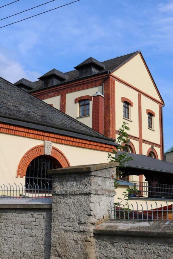 Velká Bystřice Penzion A Pivnice Varna מראה חיצוני תמונה